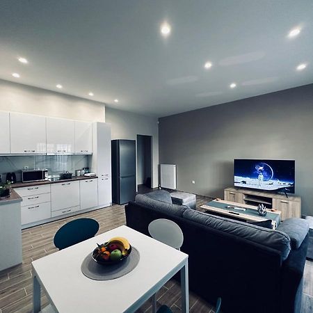 Hodos Luxury Apt Near Ath-Airport Markópoulon Eksteriør bilde
