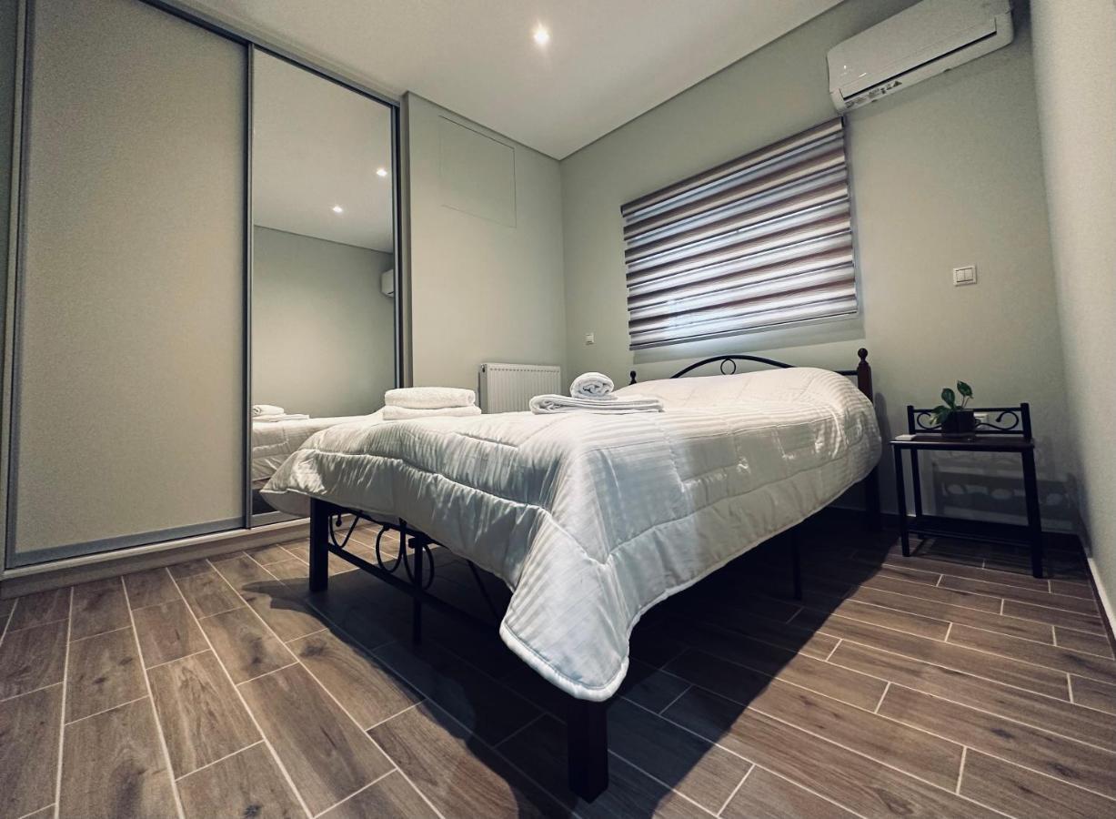 Hodos Luxury Apt Near Ath-Airport Markópoulon Eksteriør bilde